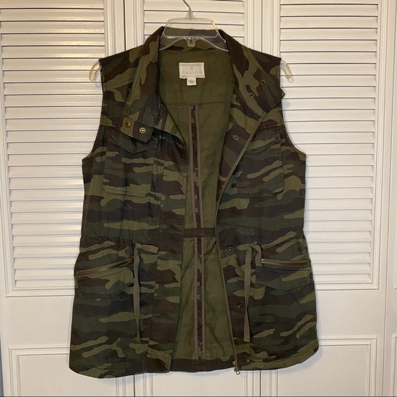 Olive Camo Utility Vest by Caslon – Size S - Picture 2 of 5